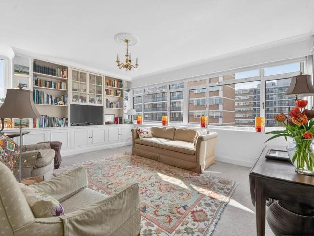 Flat for sale in Pimlico, Isle Of Man