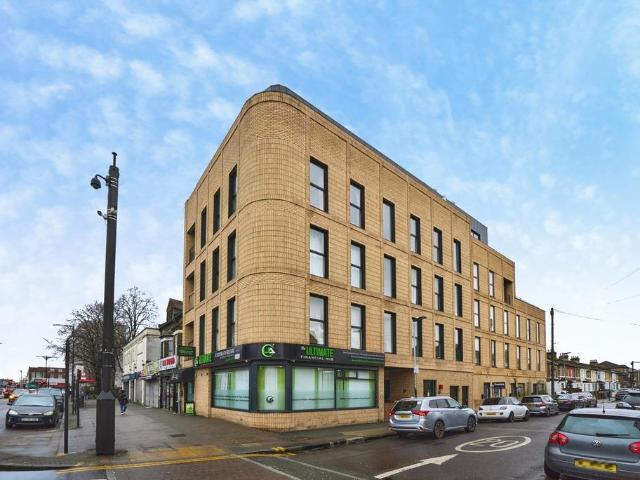 Flat for sale in Upton, Isle Of Man
