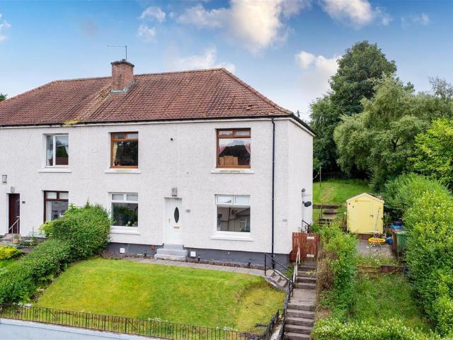 Flat for sale in Riddrie Knowes, Riddrie