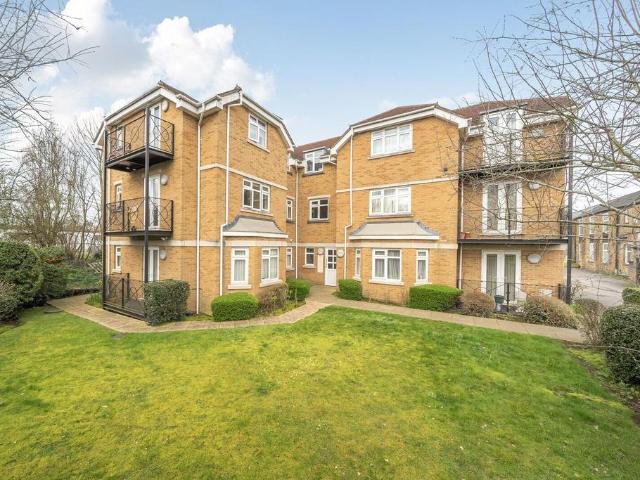 Flat for sale in Northwood, Isle Of Man