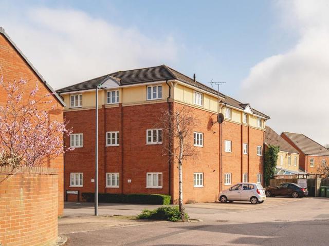 Flat for sale in Bradley Stoke