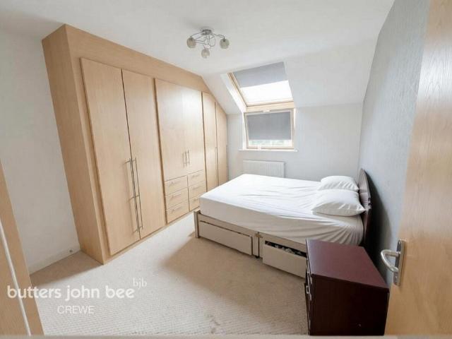 Flat for sale in Rope, Wistaston