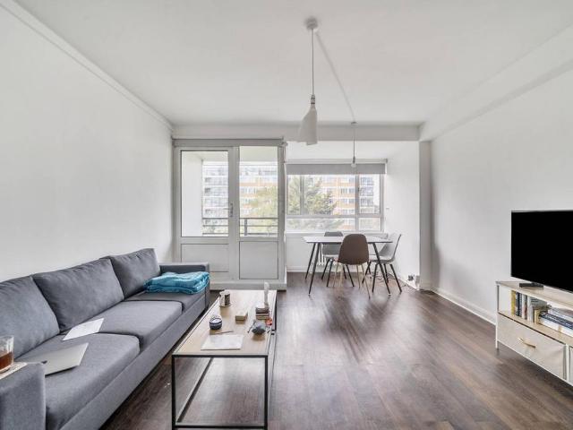 Flat for sale in Pimlico, Greater London