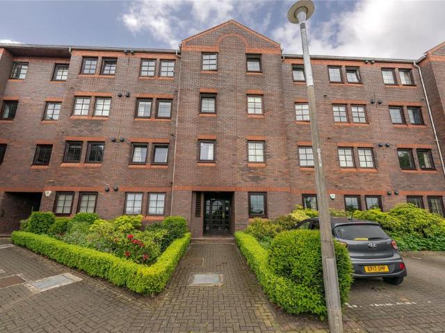 Flat for sale in Comely Bank, Craigleith
