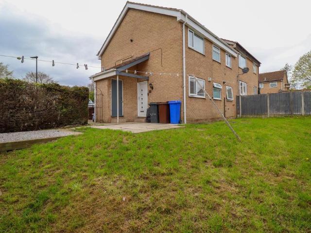Flat for sale in Isle Of Man