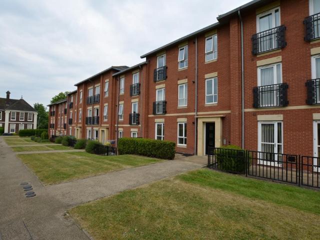 Flat for sale in Old Heath, Bilston