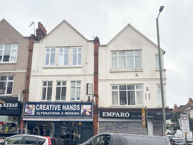 Flat for sale in Golders Green, Isle Of Man