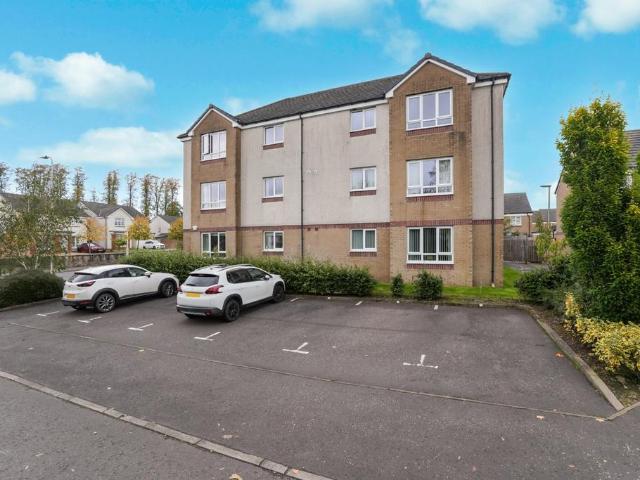 Flat for sale in Corseford, Johnstone