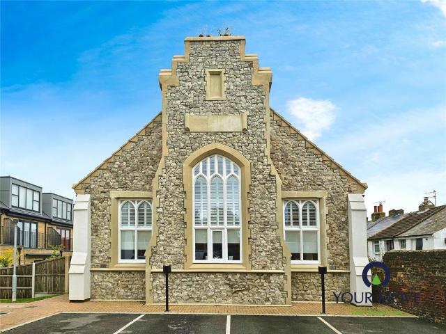 Flat for sale in West Cliff, Acol