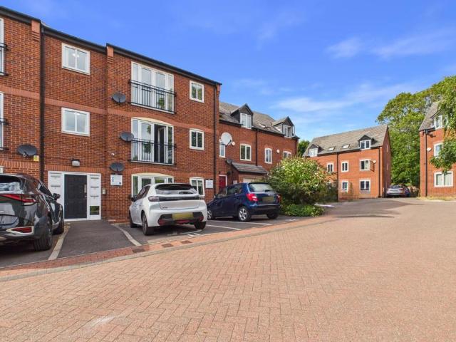 Flat for sale in South Yorkshire