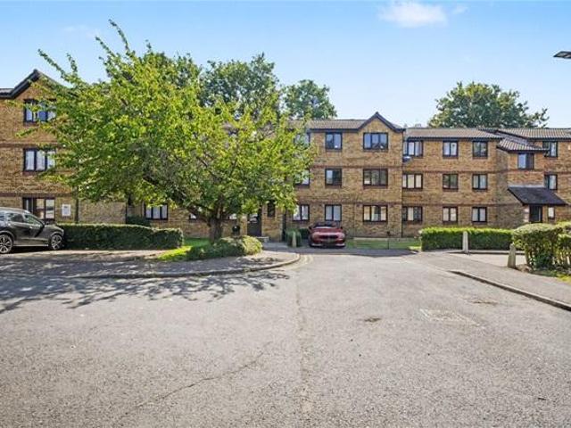 Flat for sale in Lower Edmonton, Edmonton