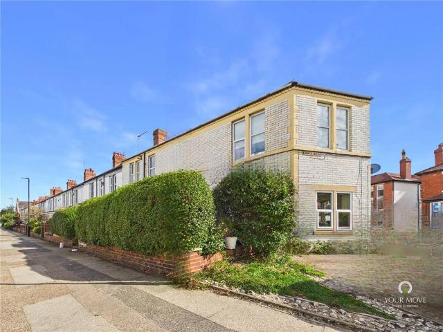 Flat for sale in Whitley Bay, North Tyneside