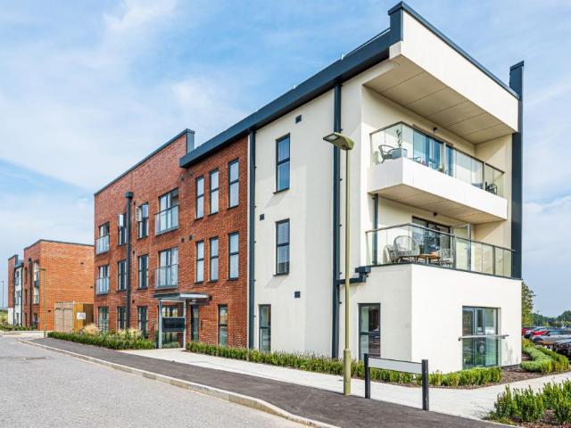 Flat for sale in Evershot, Oxfordshire