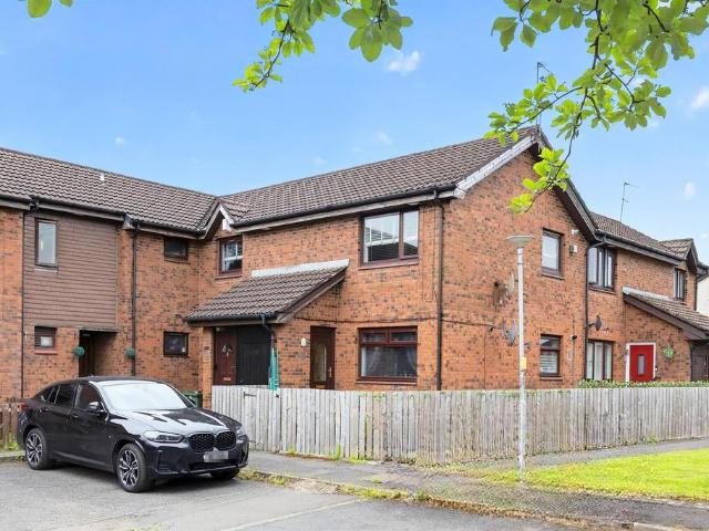 Flat for sale in Glenburn, Scotland