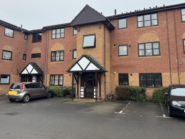 Flat for sale in Grantham, Barholm