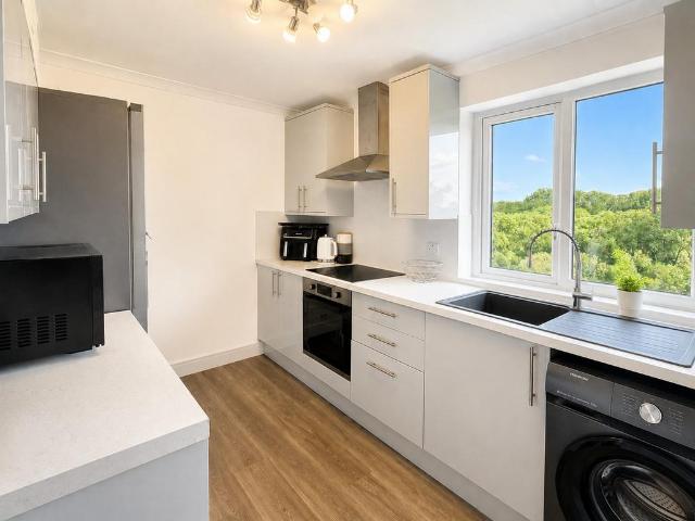 Flat for sale in Jarrow, Tyne And Wear
