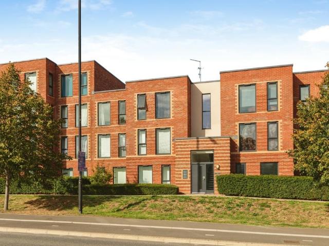 Flat for sale in Knowle, Bristol