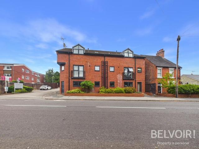 Flat for sale in Stone, Baswich