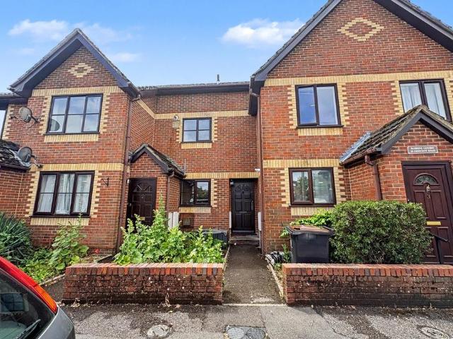 Flat for sale in St Johns, Wimborne