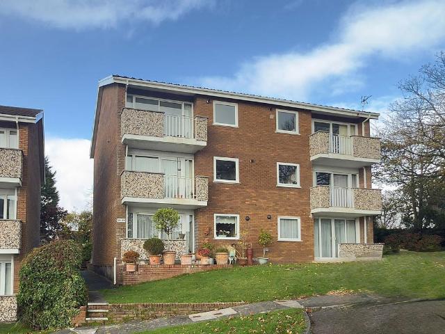 Flat for sale in Newton, Wales
