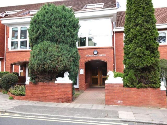 Flat for sale in Jesmond, Tyne And Wear