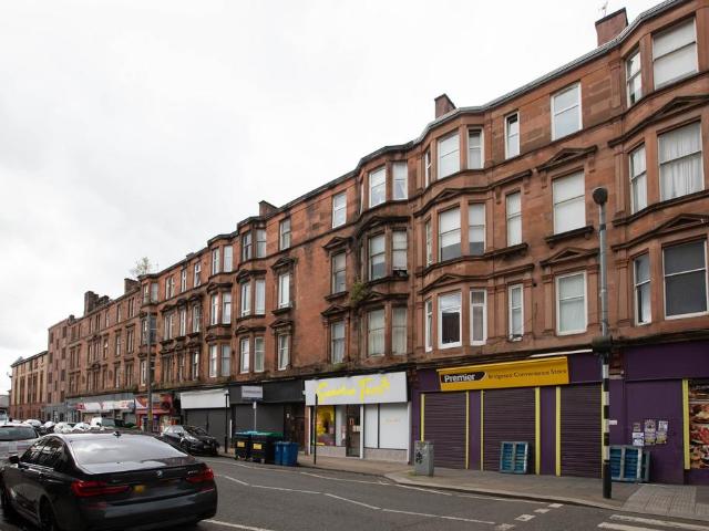 Flat for sale in Bridgeton, Scotland