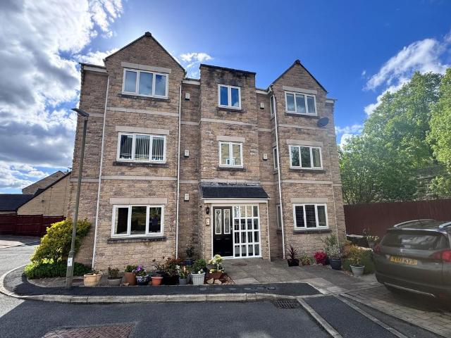 Flat for sale in Charlesworth, East Midlands