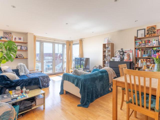 Flat for sale in City Centre, Feckenham