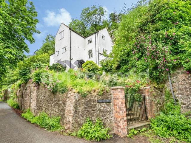 Flat for sale in Great Malvern, Forthampton