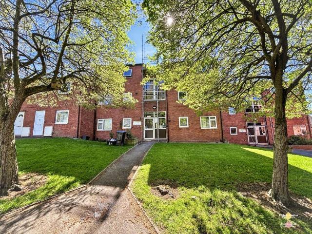 Flat for sale in Jennyfield, Harrogate
