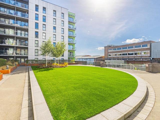 Flat for sale in Thorpe Hamlet, Norwich
