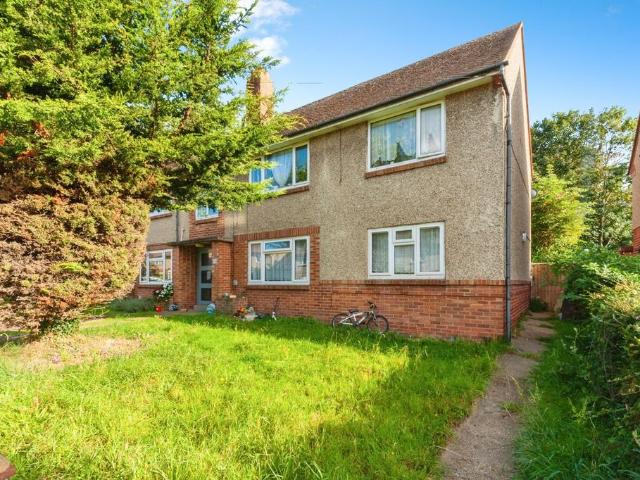 Flat for sale in Upper Dovercourt, Dale Hill
