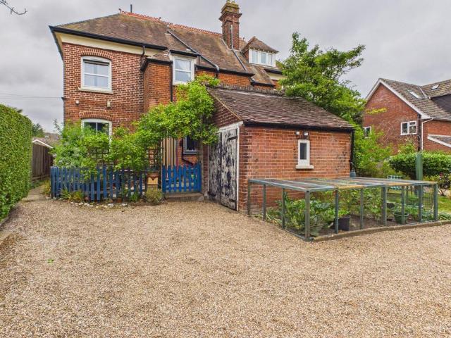Flat for sale in Comers, Norfolk