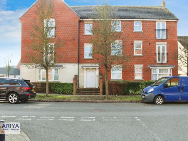 Flat for sale in Hamilton, Leicester
