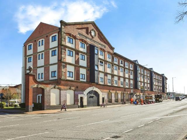 Flat for sale in The Meadows, Haddon