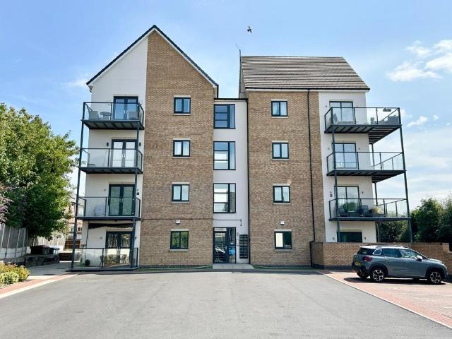 Flat for sale in Mexborough, South Yorkshire