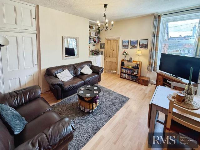 Flat for sale in Coxlodge, Tyne And Wear