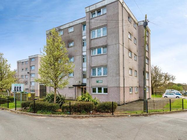 Flat for sale in Midanbury, Isle Of Man