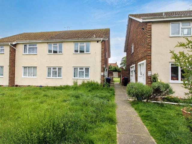 Flat for sale in Birchington, Acol