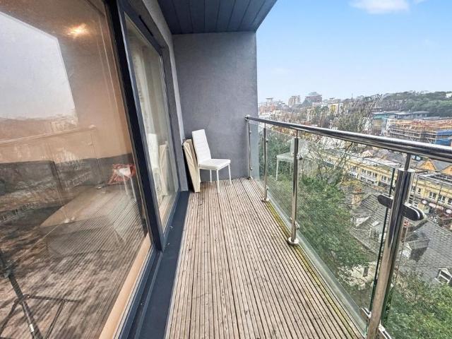 Flat for sale in West Cliff, Bournemouth