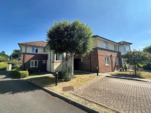 Flat for sale in Verwood, East Dorset