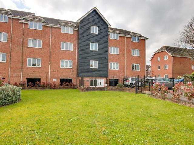 Flat for sale in St Denys, Isle Of Man