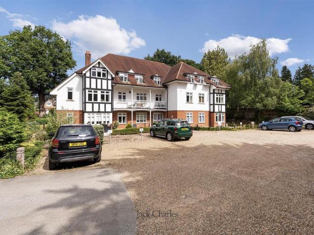 Flat for sale in Ferndale, Sandown Park