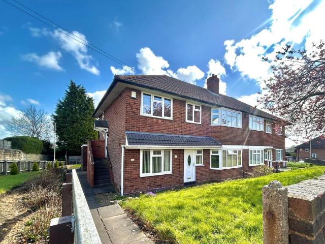 Flat for sale in Coseley, West Midlands
