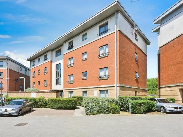Flat for sale in Far Cotton and Delapre, Far Cotton