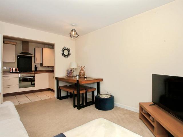 Flat for sale in Hampton Vale, Peterborough