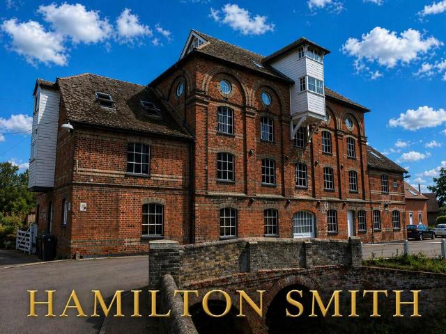 Flat for sale in Bedingfield, Suffolk