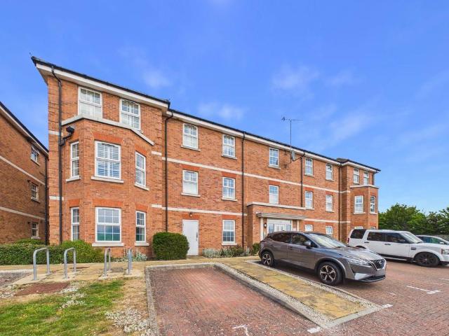 Flat for sale in Kingston Buci, Fishersgate