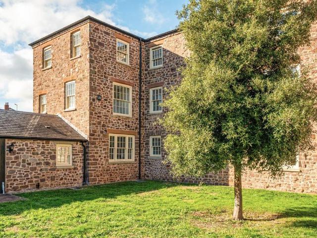 Flat for sale in Tiverton, Mid Devon