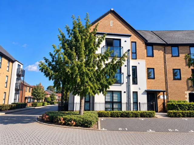 Flat for sale in Leybourne Chase, Tonbridge and Malling